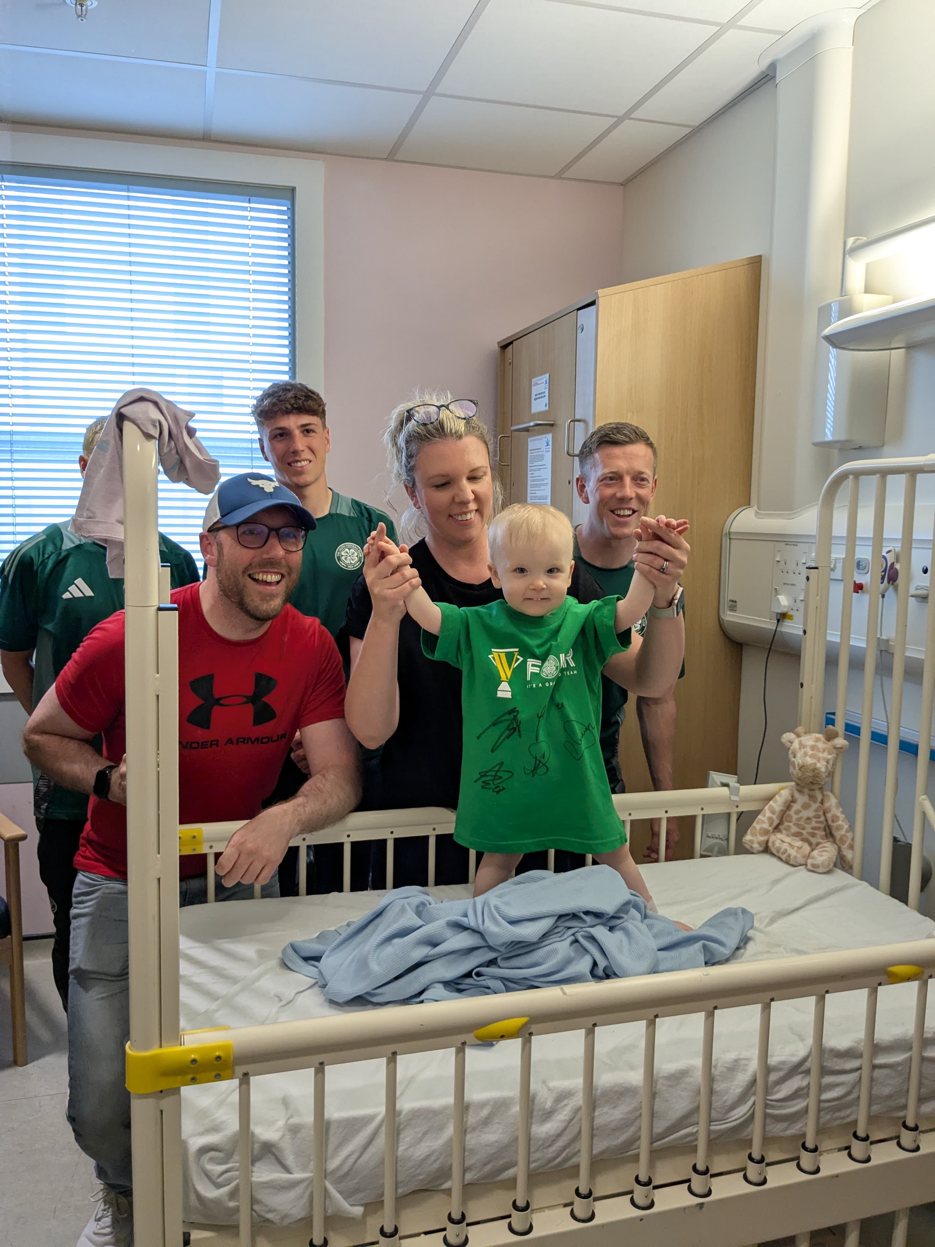 Celtic stars visit Glasgow Children's Hospital