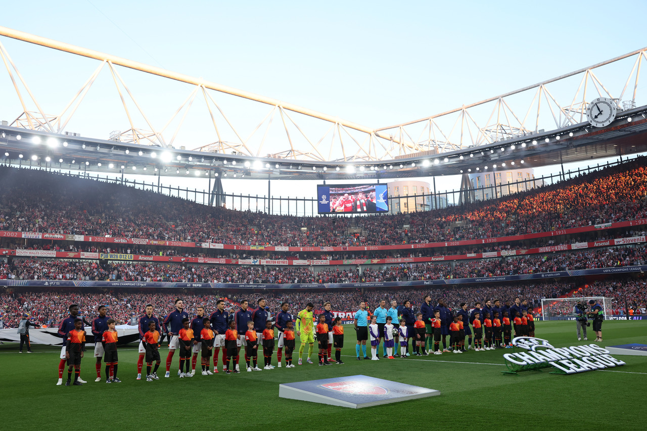 Arsenal v PSG