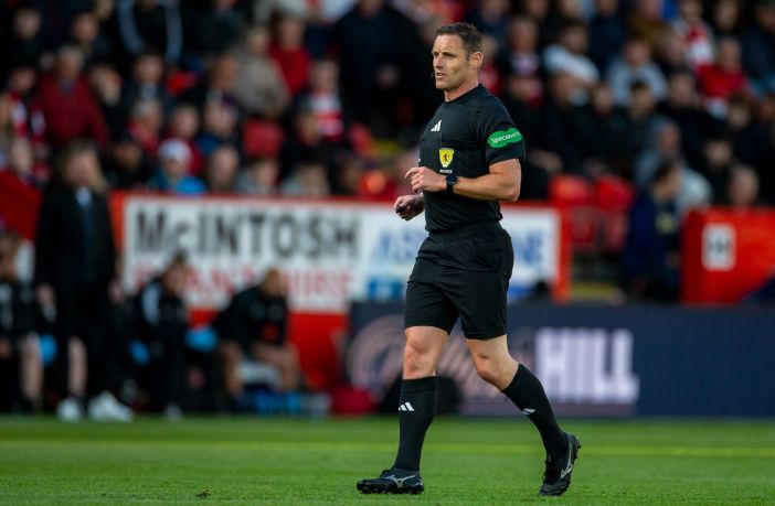 Referee Steven McLean