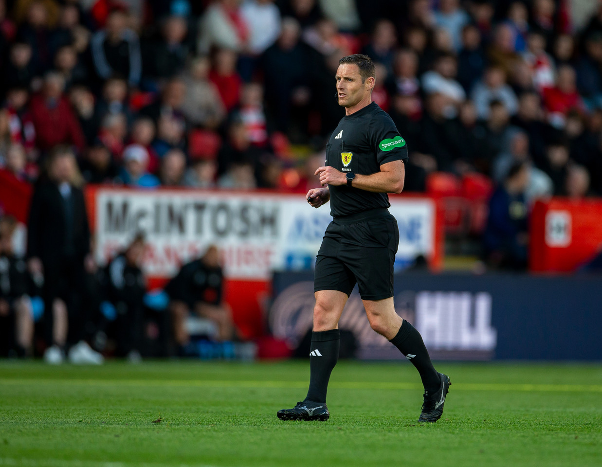 Referee Steven McLean