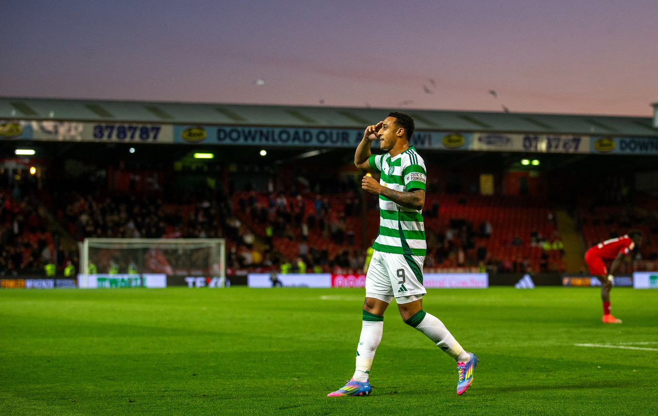 Adam Idah celebrates.