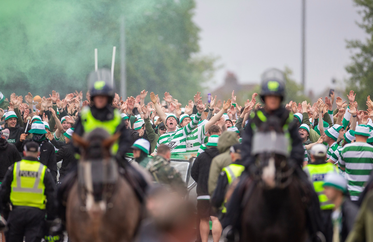 Celtic supporters on the road to Hampden