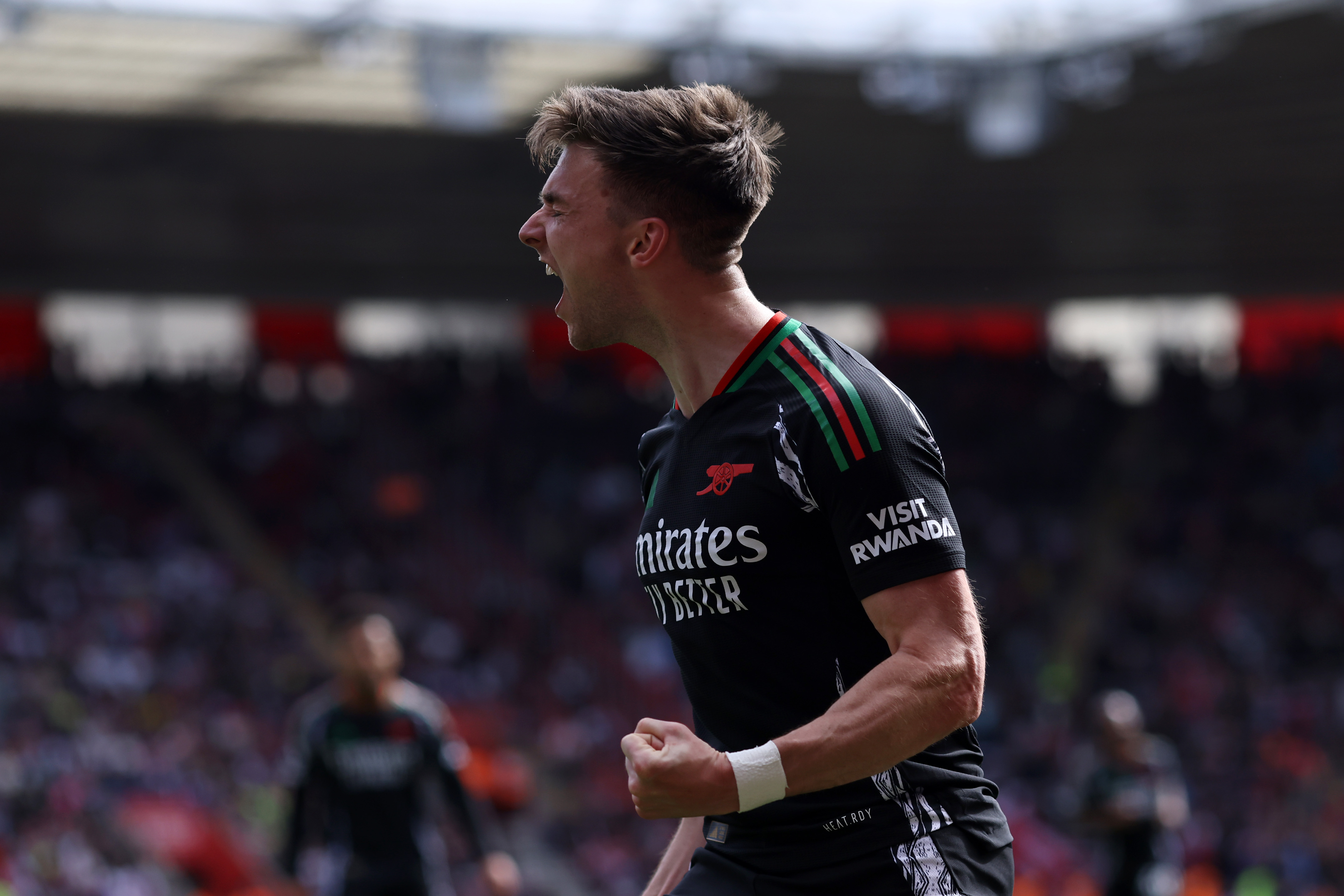 Kieran Tierney of Arsenal celebrates