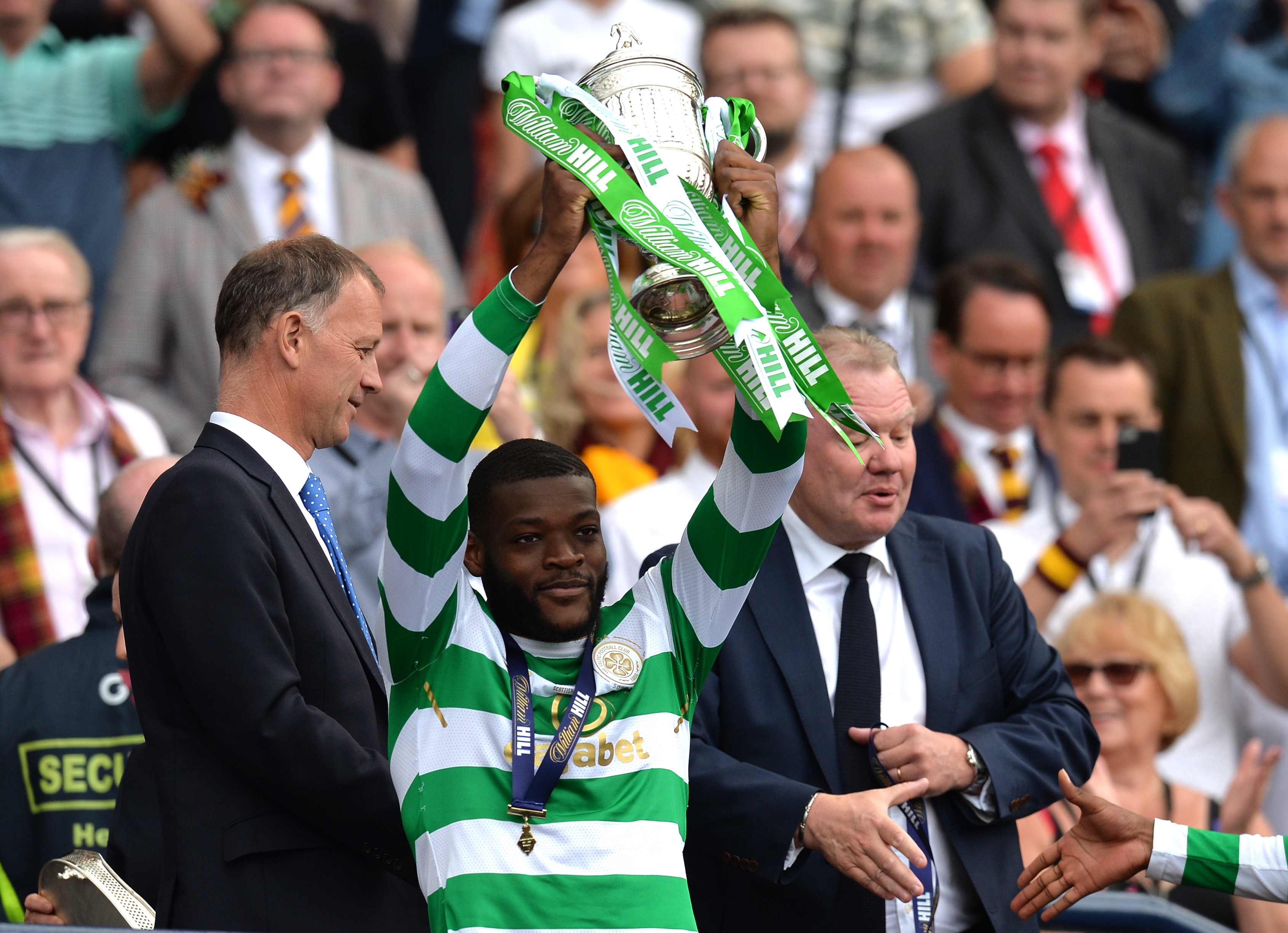 Olivier Ntcham of Celtic lifts the Scottish Cup 