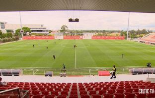 Estrela da Amadora v Celtic