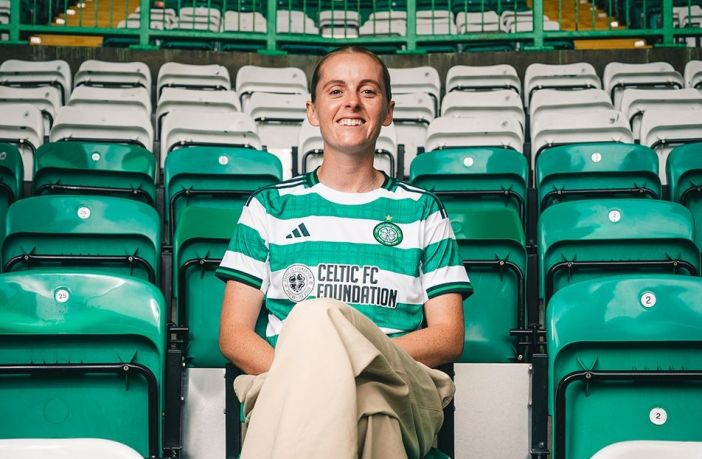 Claire Walsh signs for Celtic FC Women