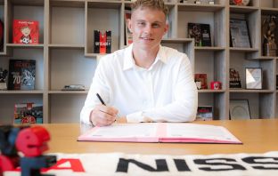 Isak Jansson signs for OGC Nice
