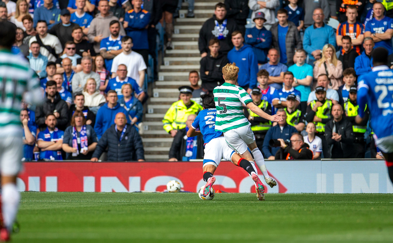 Miovski dives at Ibrox