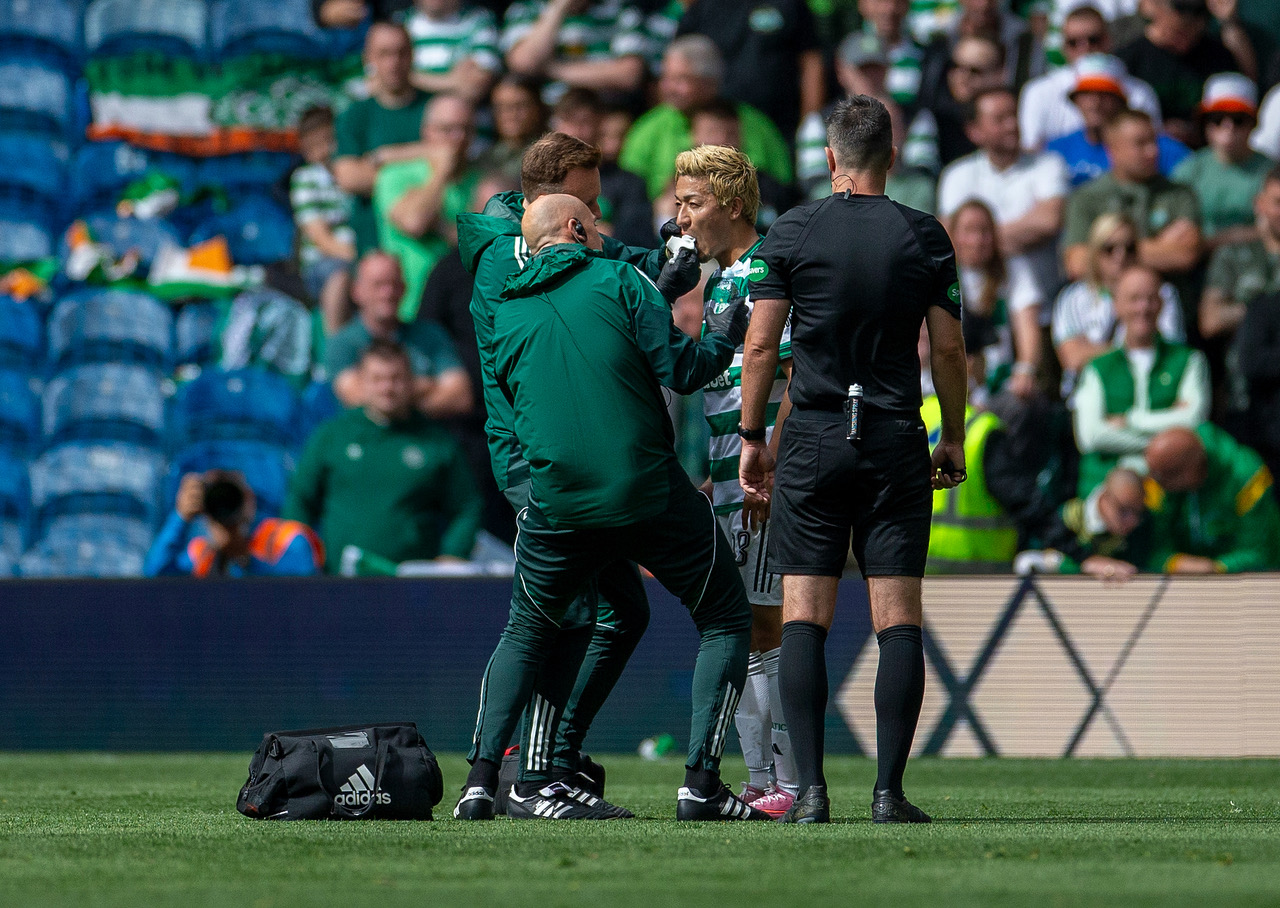 Daizen Maeda gets treatment