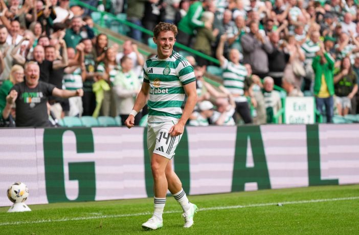 Luke McCowan of Celtic celebrates