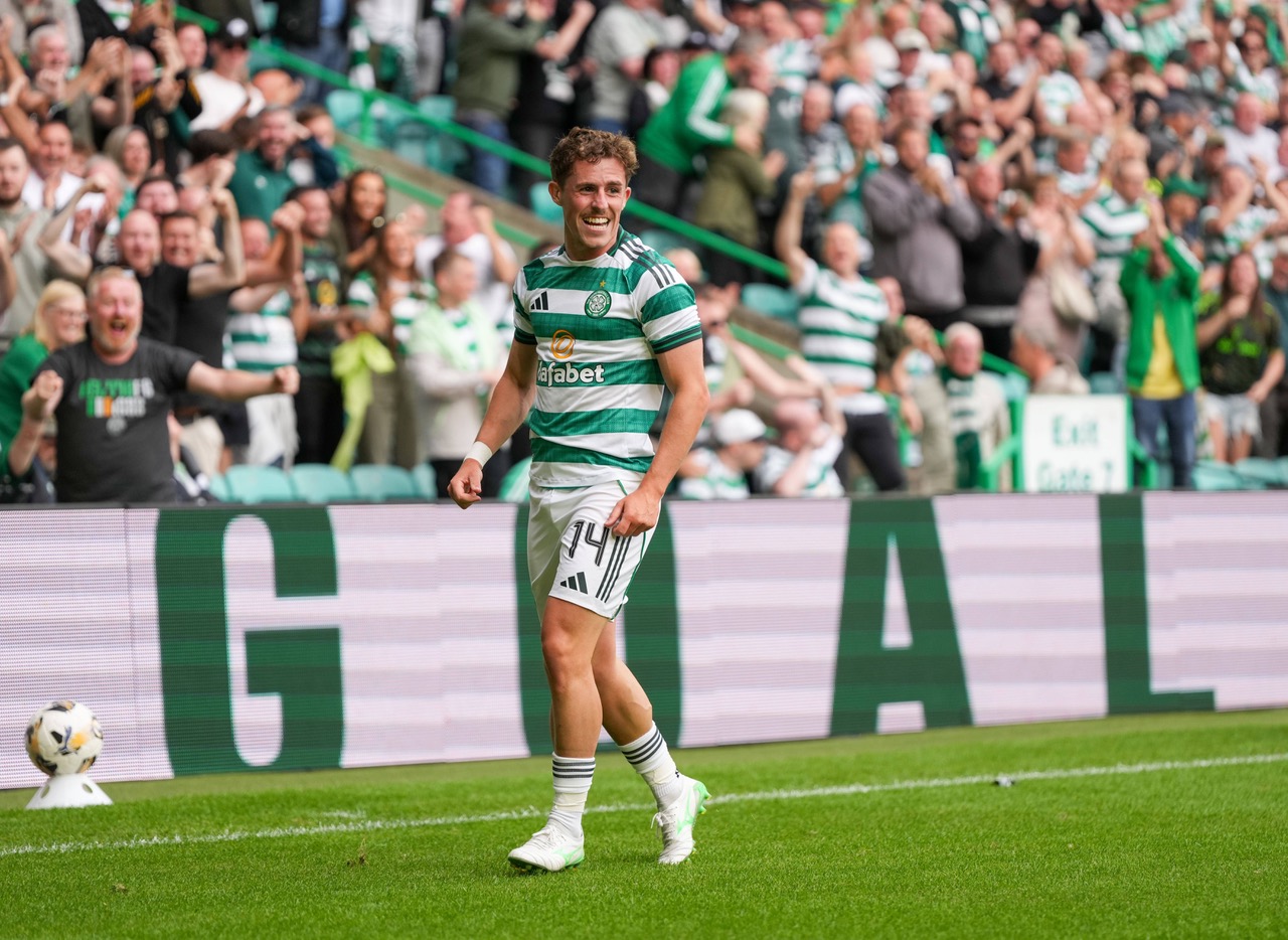 Luke McCowan of Celtic celebrates