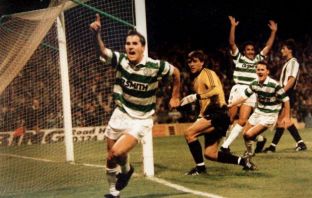 Darius Dziekanowski scores