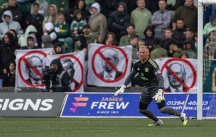 Kasper Schmeichel at Rugby Park