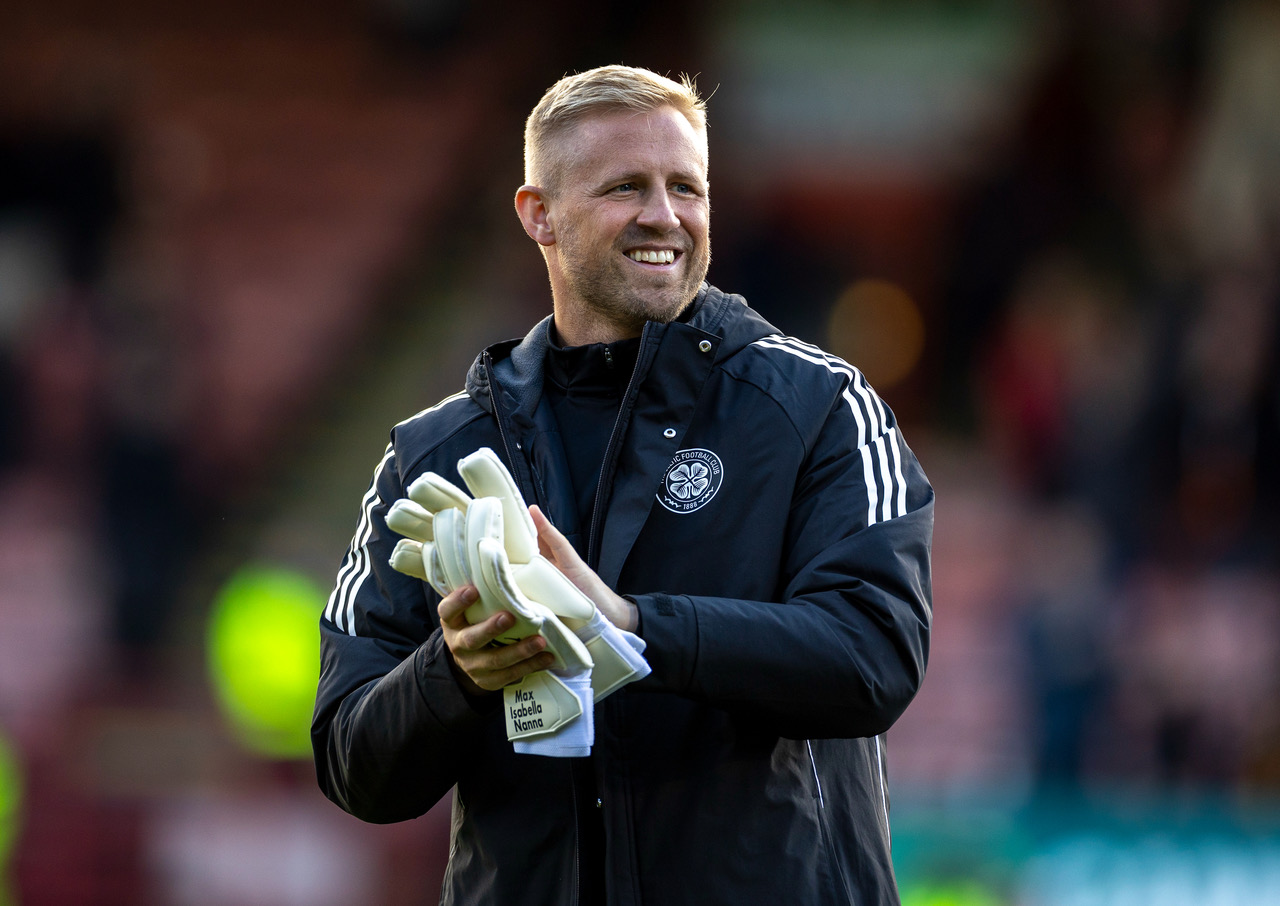 Kasper Schmeichel at Firhill.