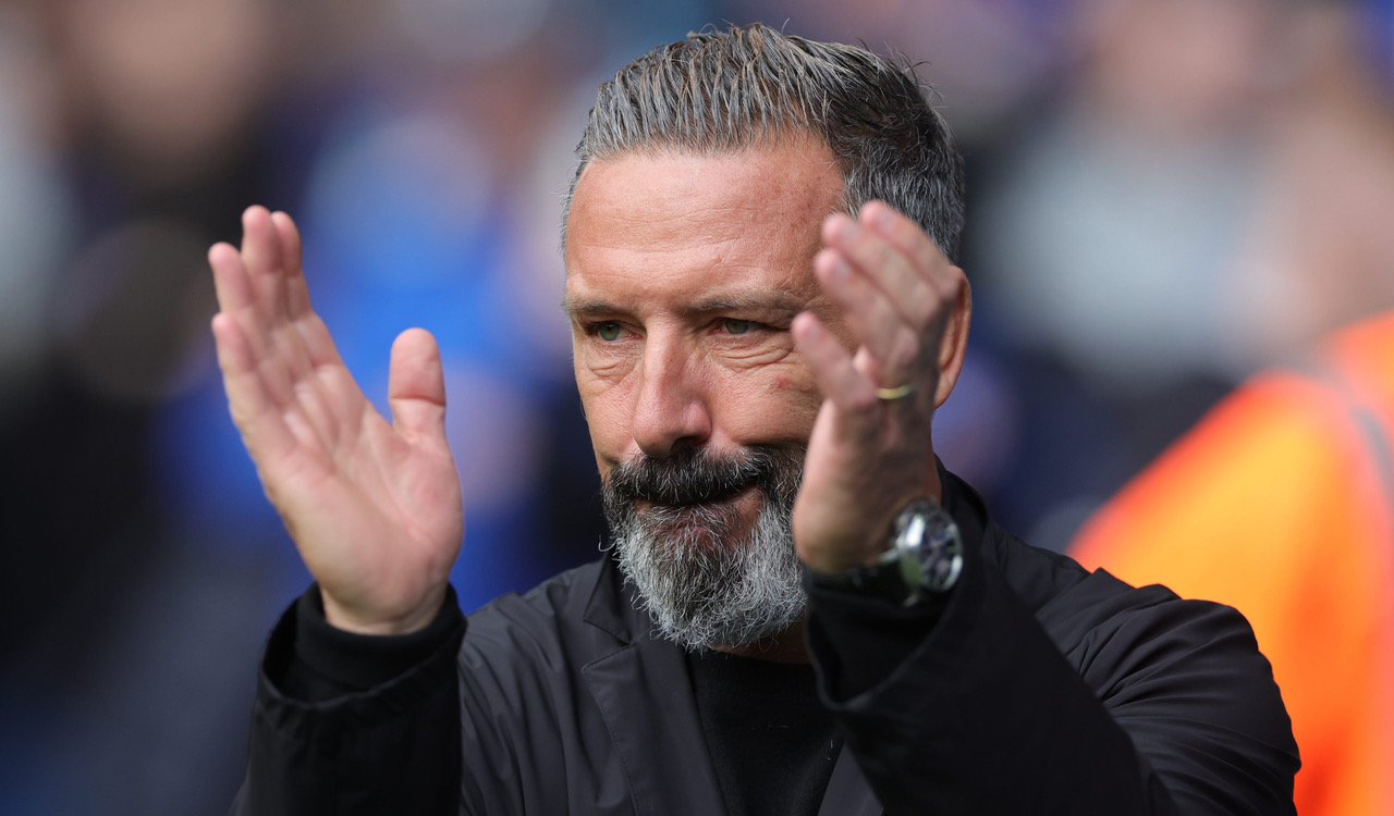 Hearts manager Derek McInnes celebrates
