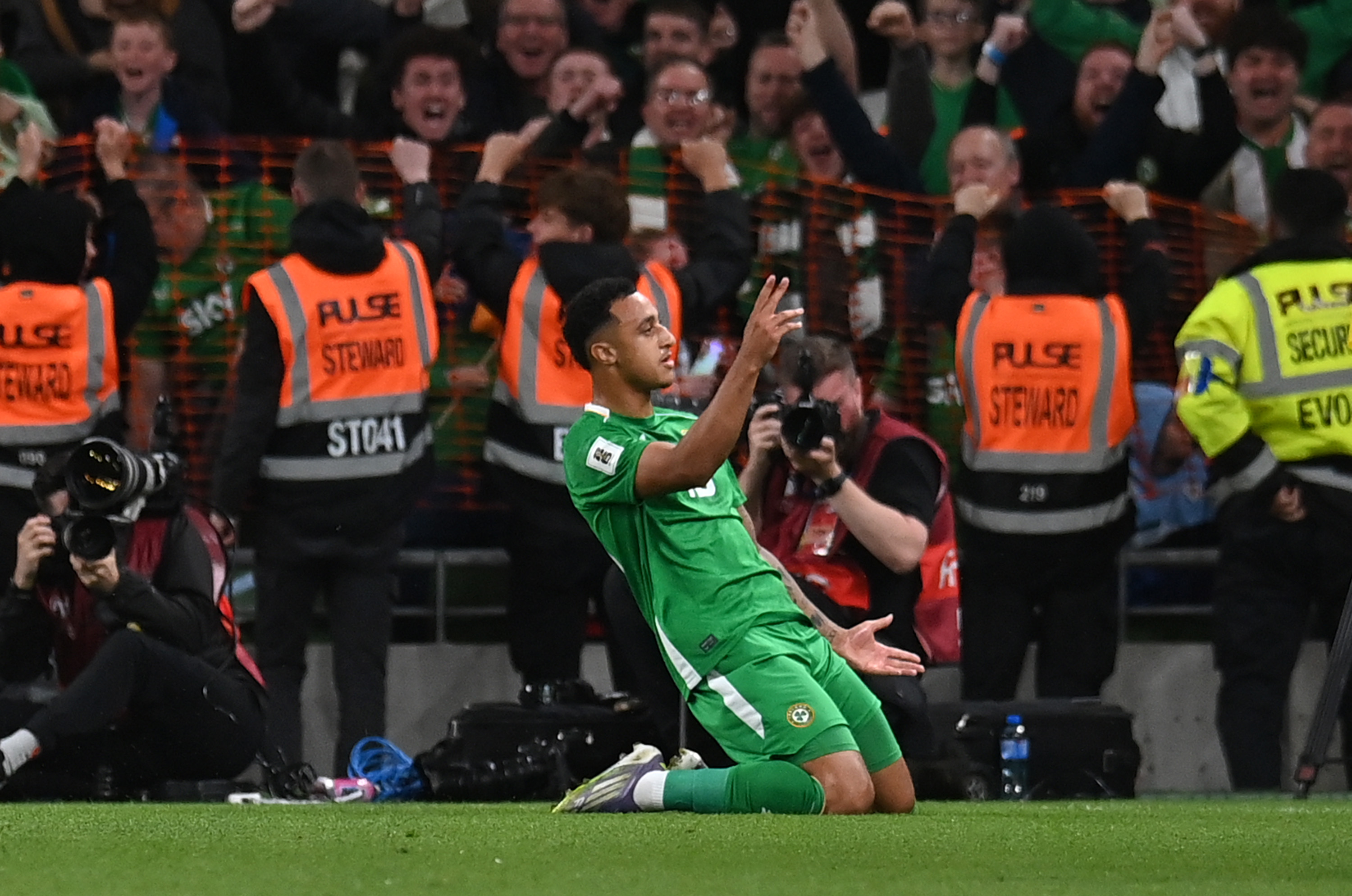 Adam Idah of Republic of Ireland celebrates 
