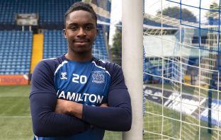 Celtic goalkeeper Tobi Oluwayemi joins Kilmarnock on an emergency loan