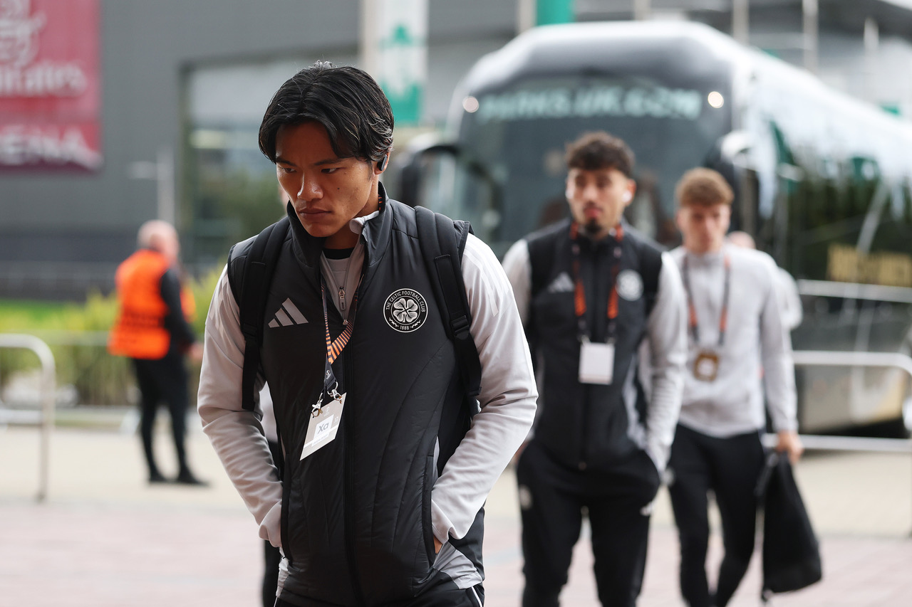 Reo Hatate arrives at Celtic Park 
