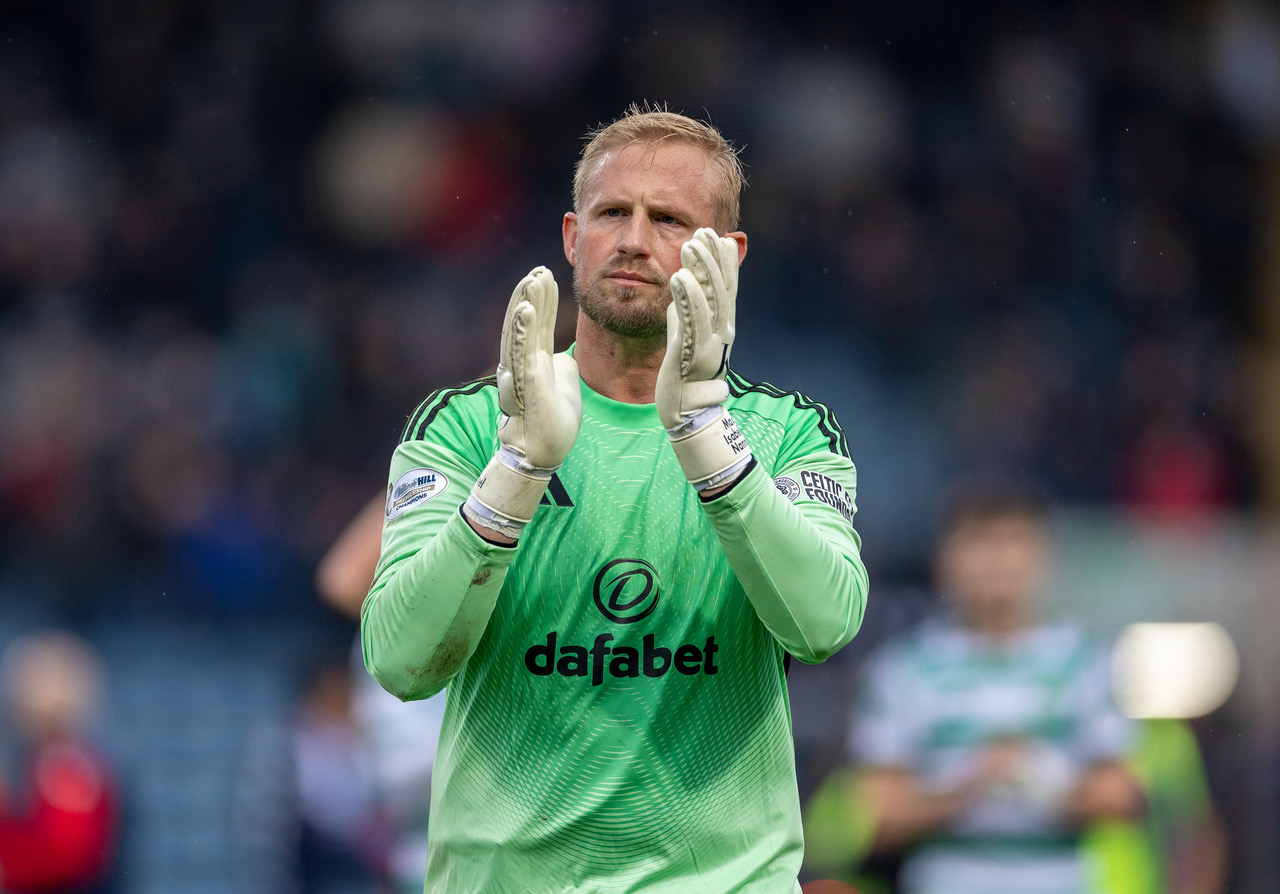 Kasper Schmeichel. Dundee v Celtic. 19 October 2025.