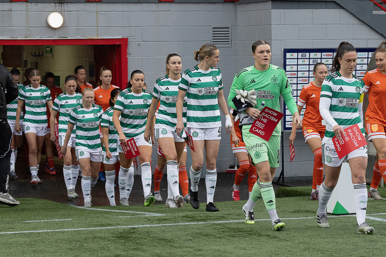 Teams emerge from the tunnel