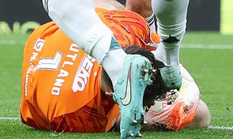 The boot of Auston Trusty