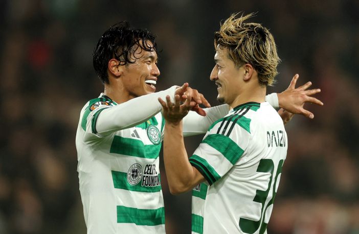 Reo Hatate of Celtic celebrates scoring