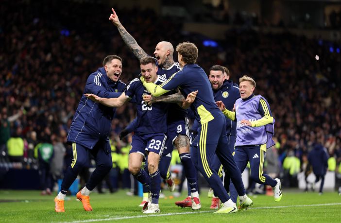 Kenny McLean of Scotland celebrates