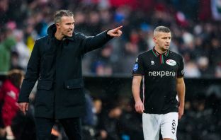 Coach Robin van Persie of Feyenoord