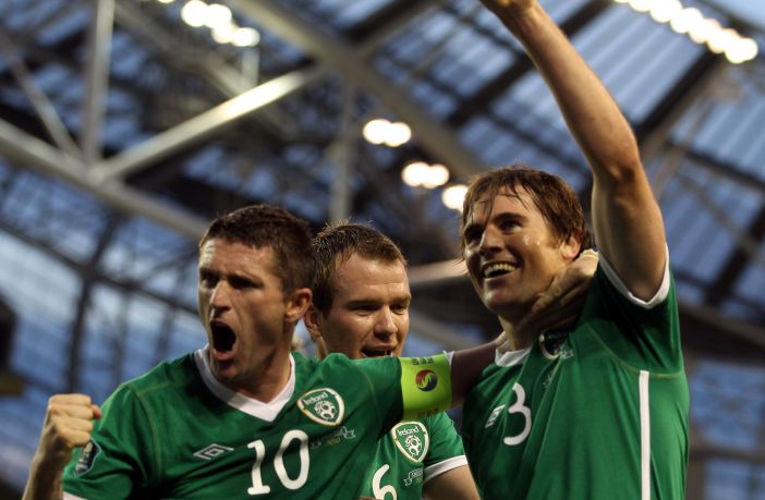 Kevin Kilbane of Republic of Ireland celebrates