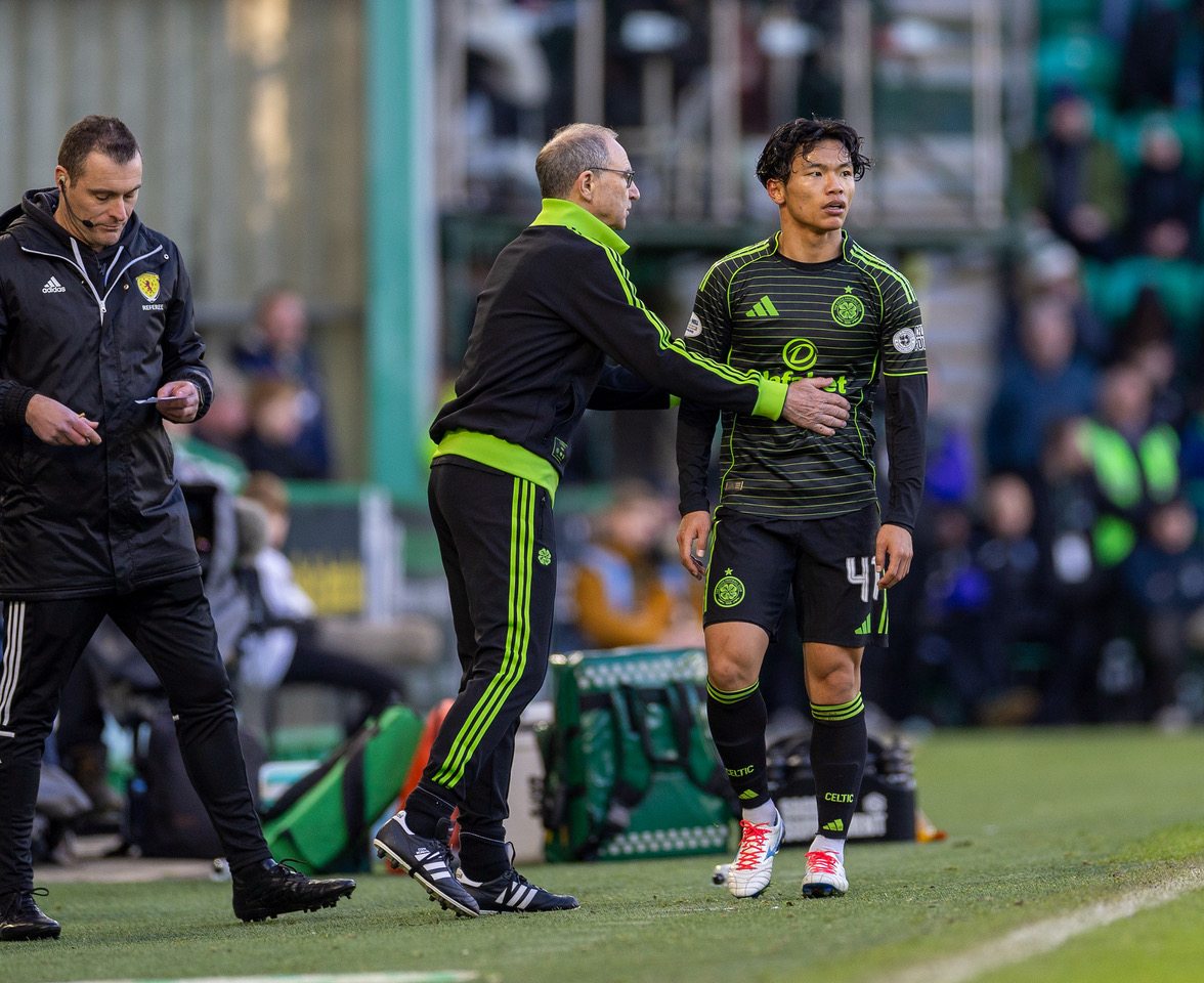 Martin O'Neill with Reo Hatate.