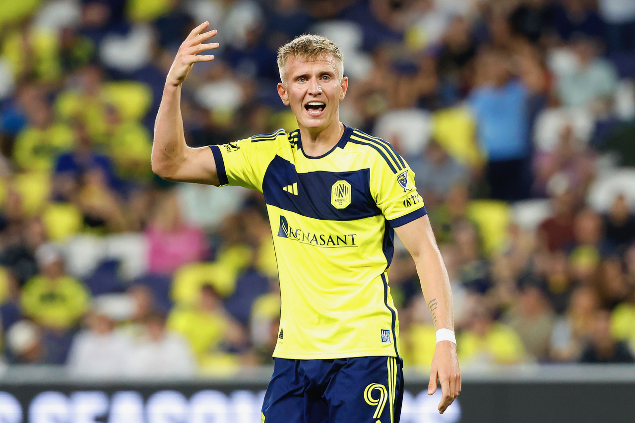 Sam Surridge #9 of Nashville SC