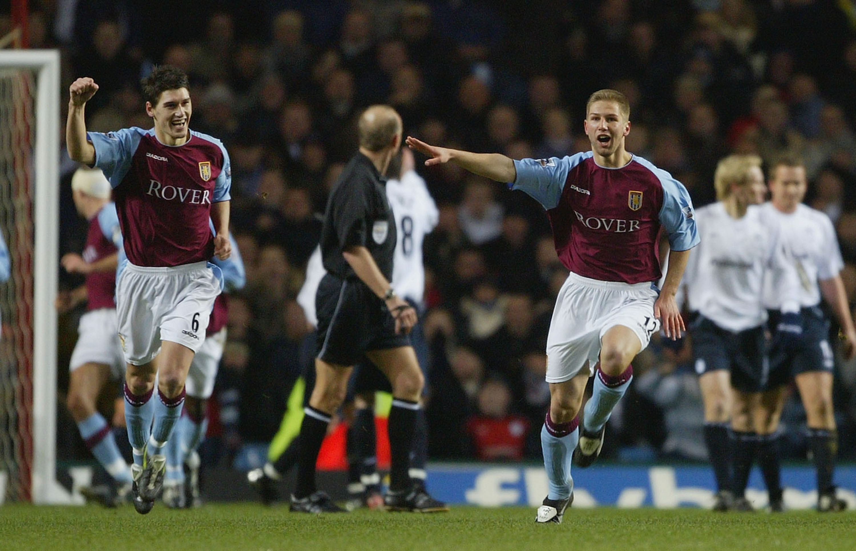 Thomas Hitzelsperger of Aston Villa celebrates
