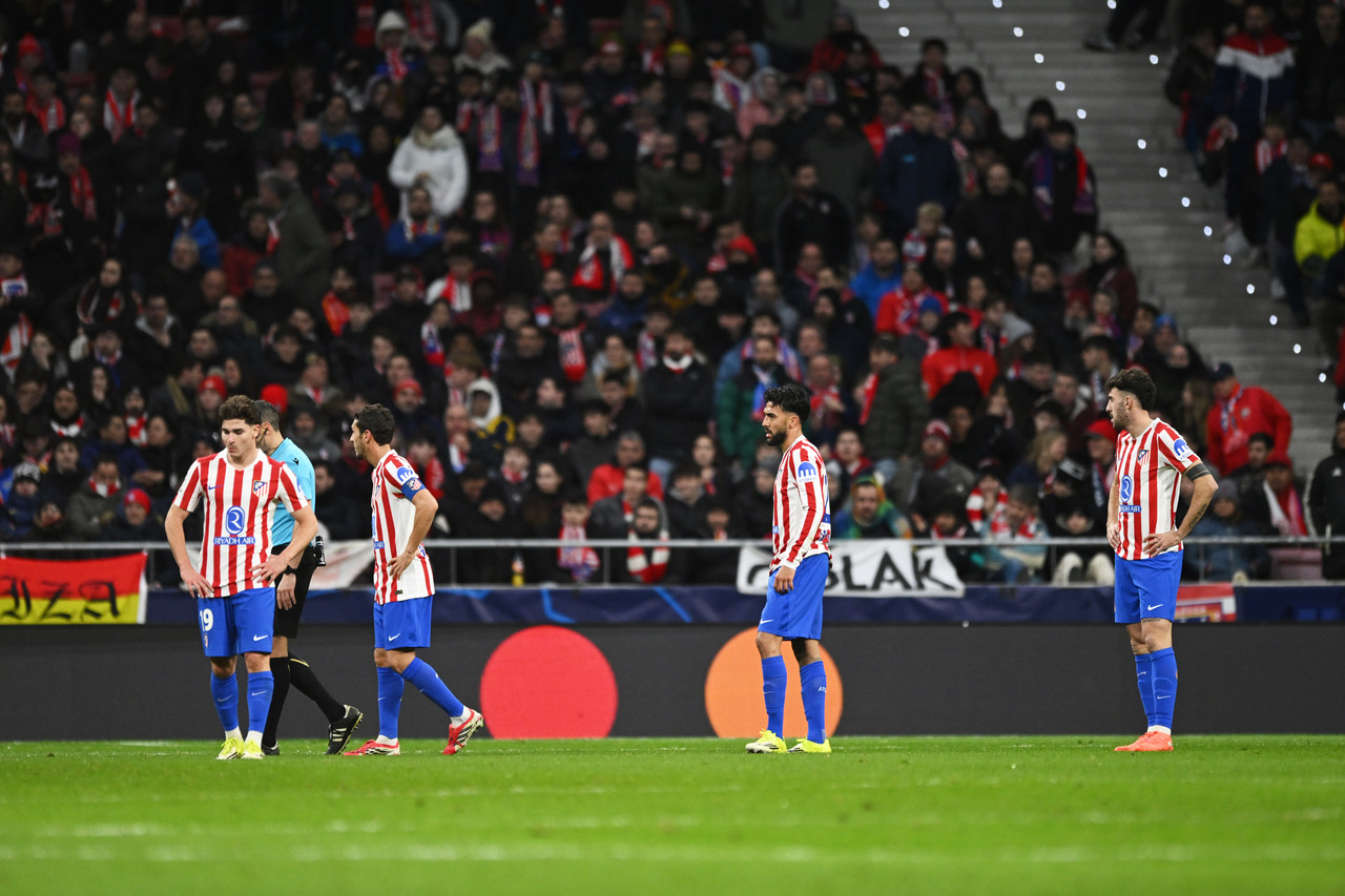 Atletico de Madrid players react after Kasper Hogh of Bodo/Glimt scored 