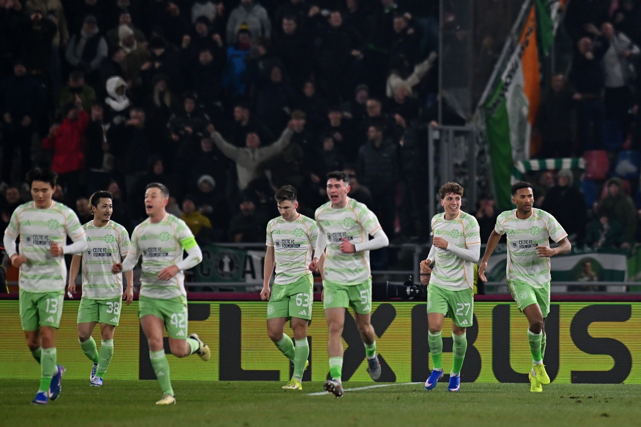 Auston Trusty of Celtic FC celebrates