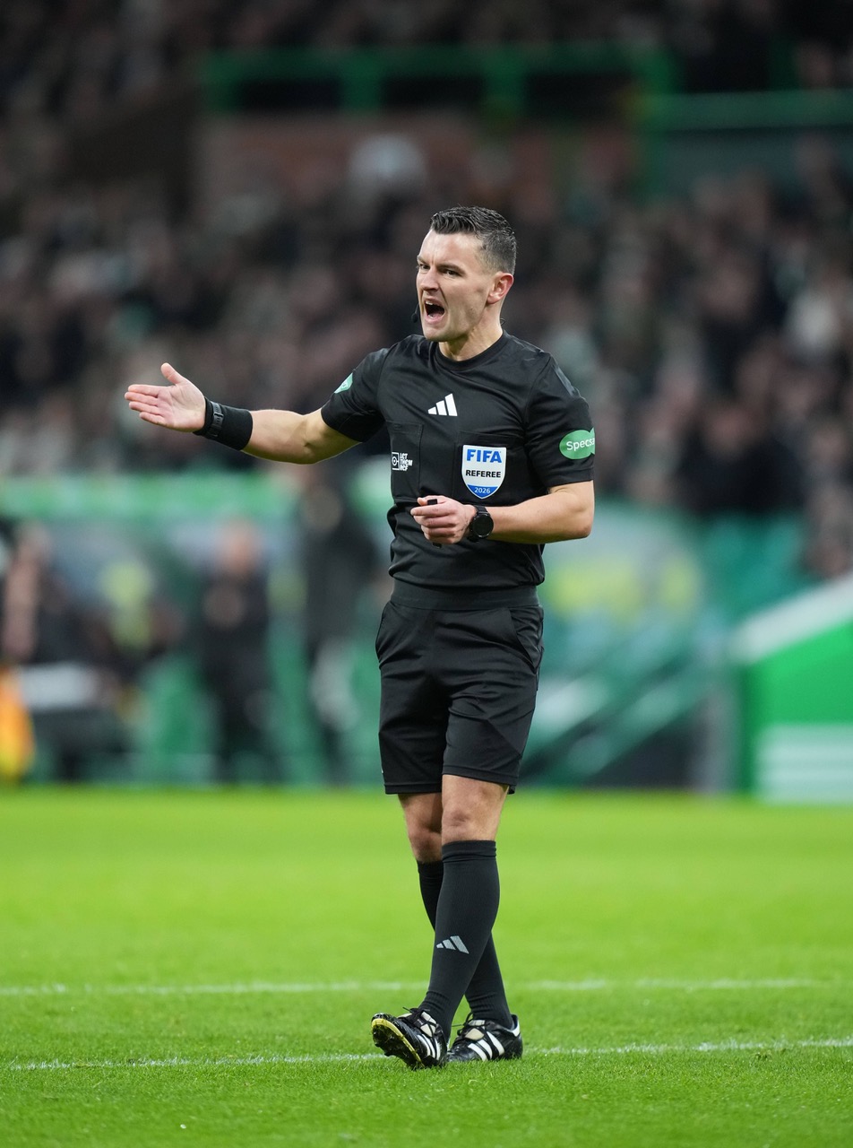 Referee Nick Walsh 