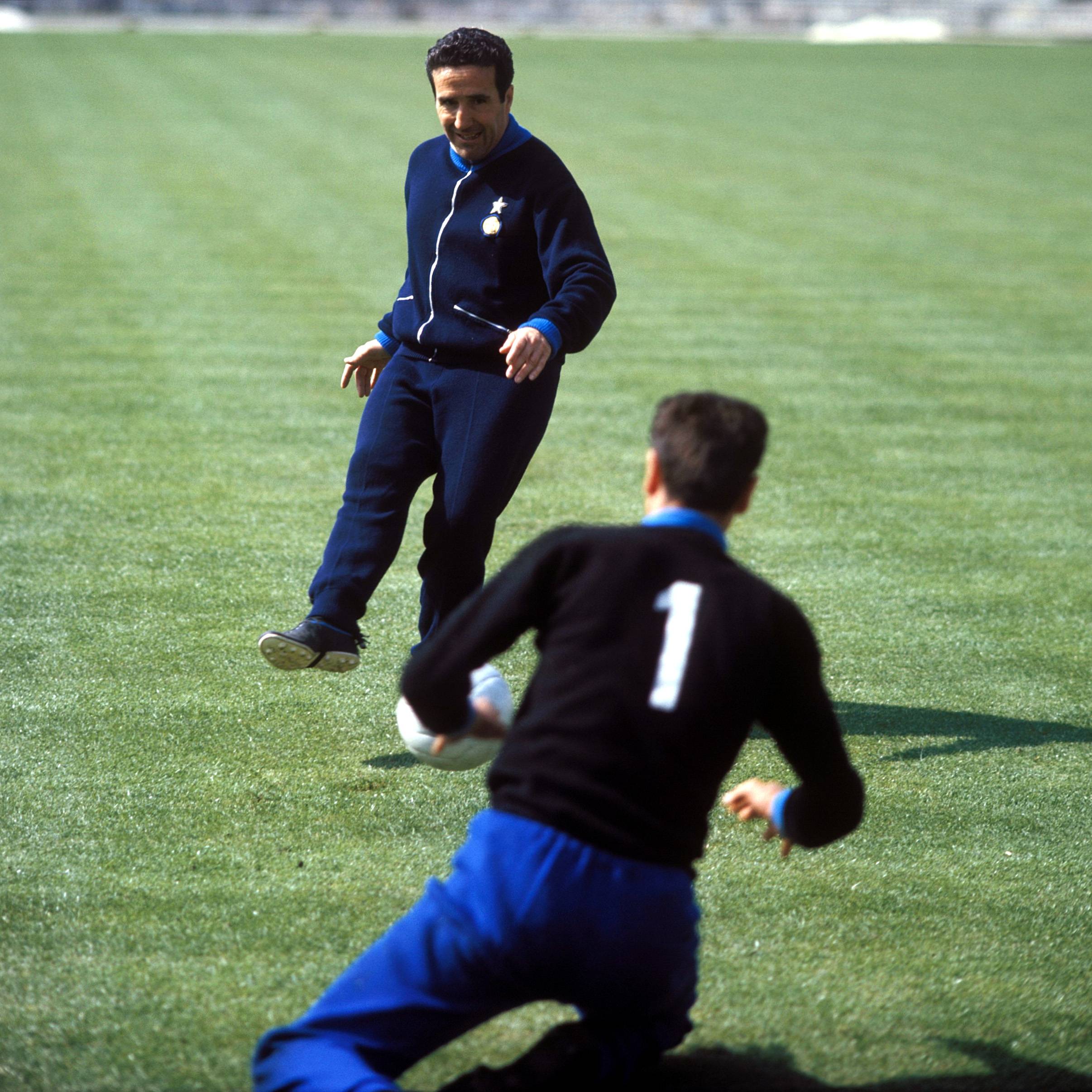 Trainer Helenio Herrera (Inter Milan).