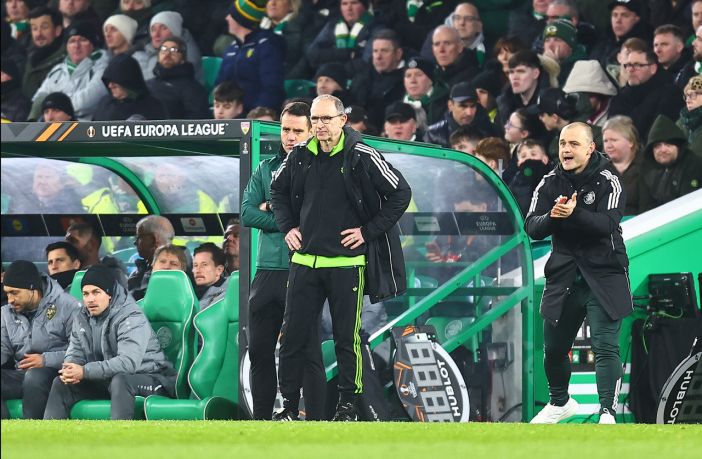 Martin O'Neill in the Celtic dugout for his 1000th match as a manager