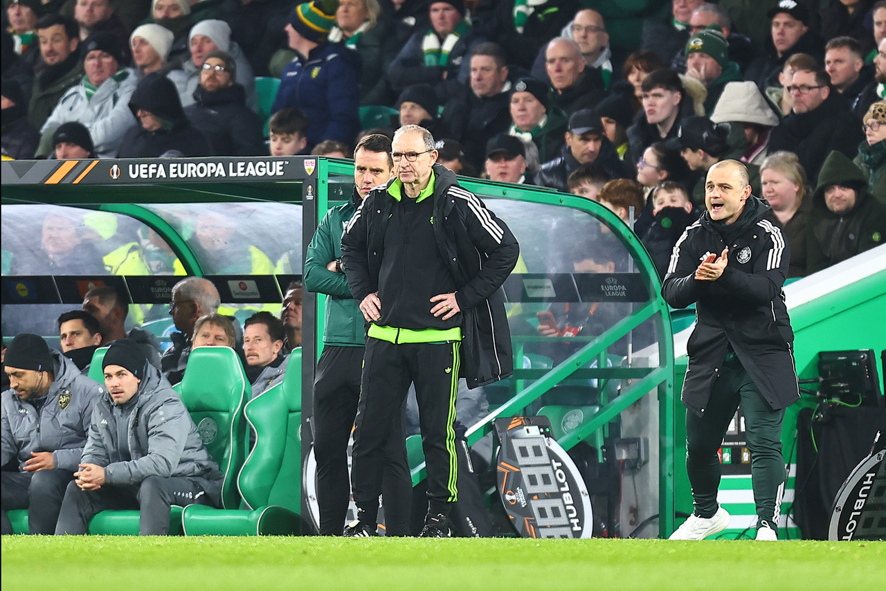 Martin O'Neill in the Celtic dugout for his 1000th match as a manager
