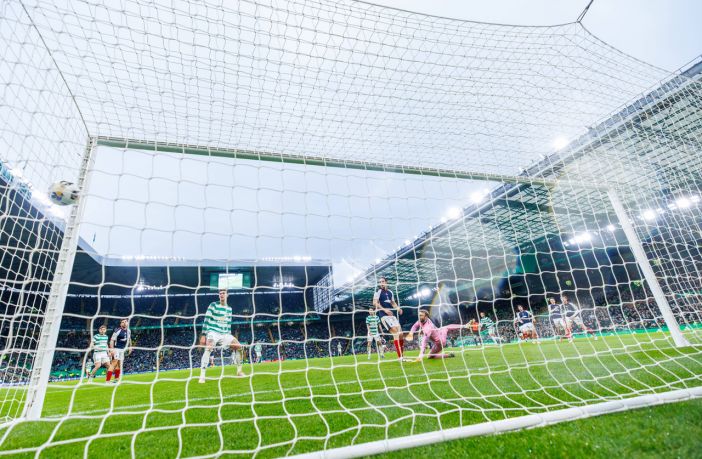 Benjamin Nygren makes it 2-0 to Celtic