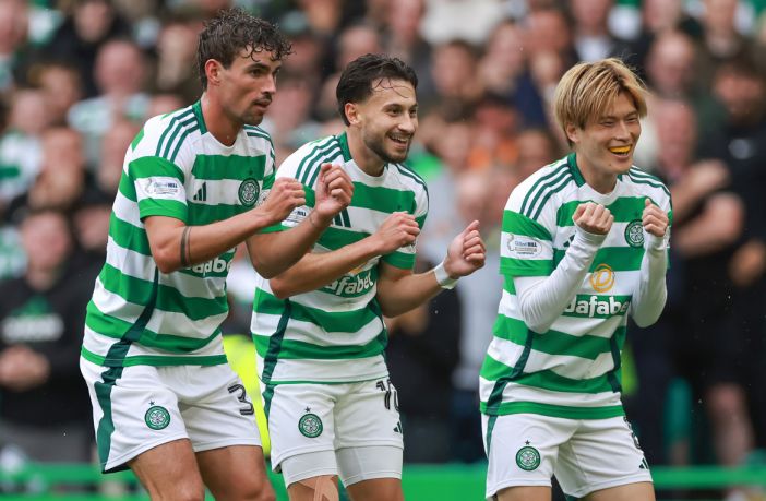 Matt O'Riley, Nicolas Kuhn and Kyogo celebrate