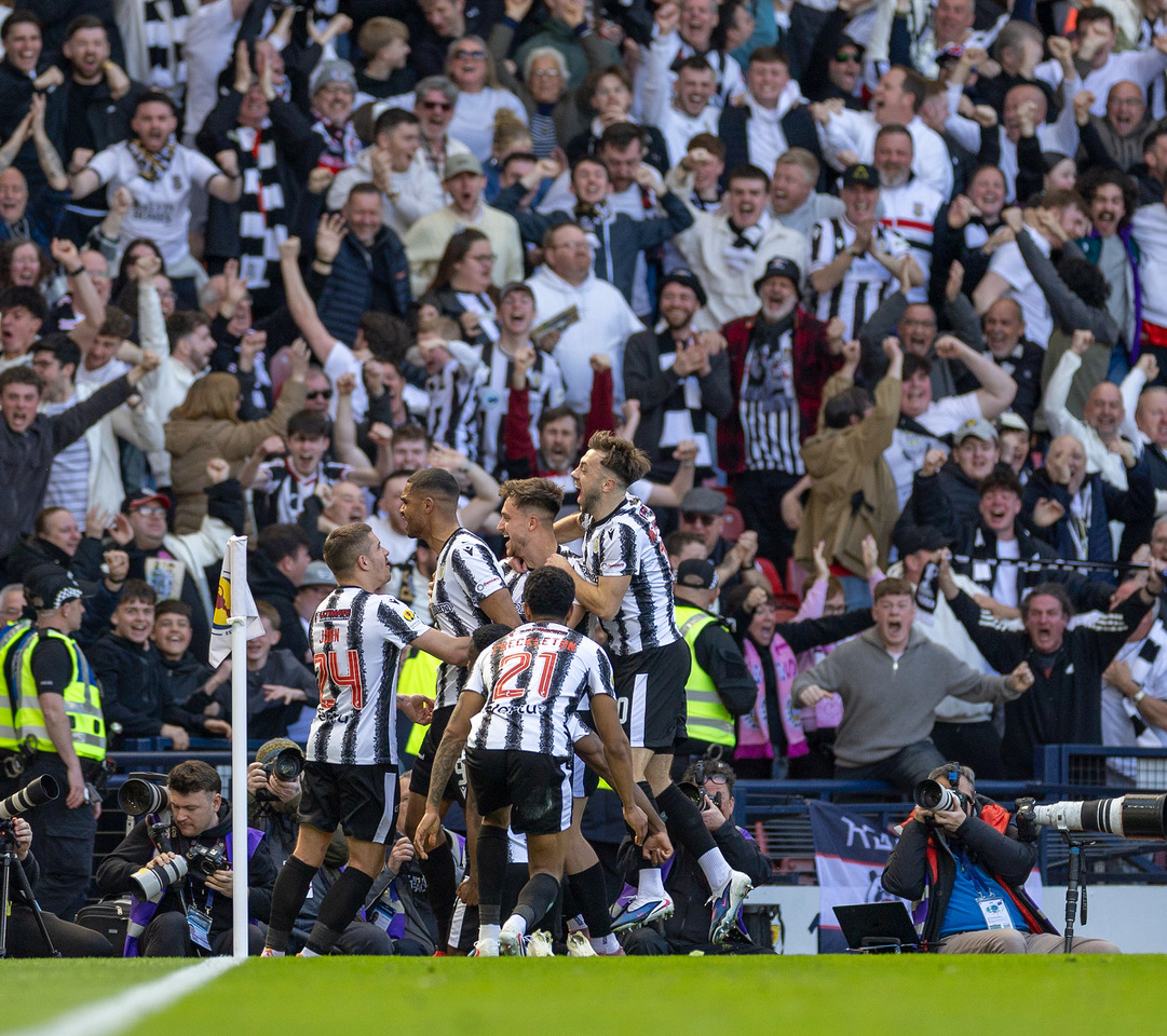 St Mirren celebrations