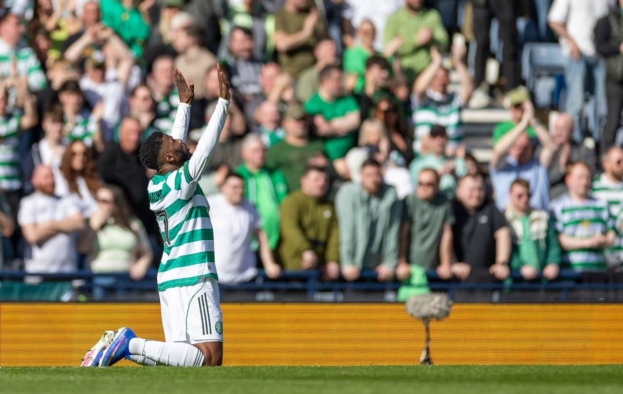 Kelechi Iheanacho celebrates 