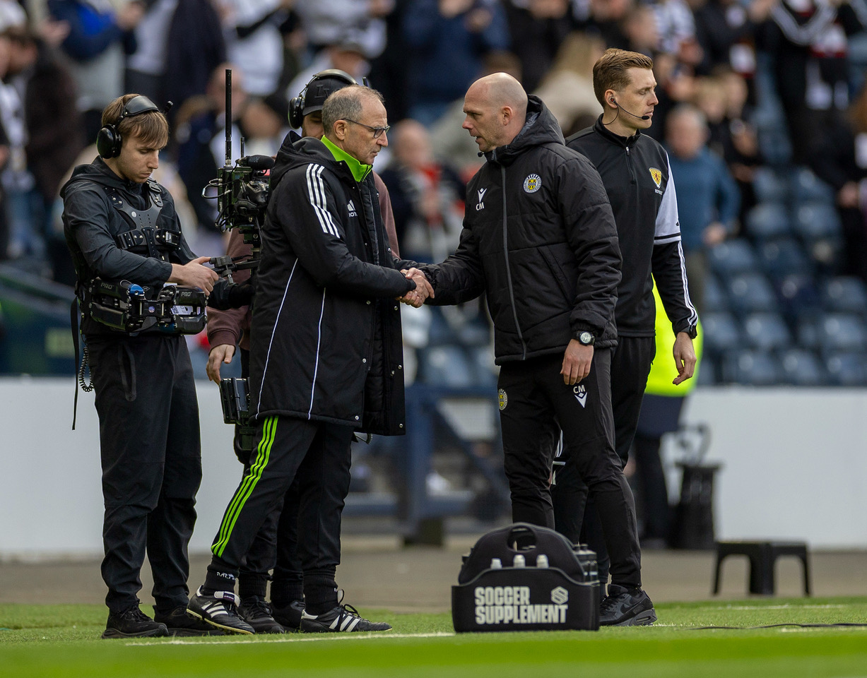 Martin O'Neill at Hampden 