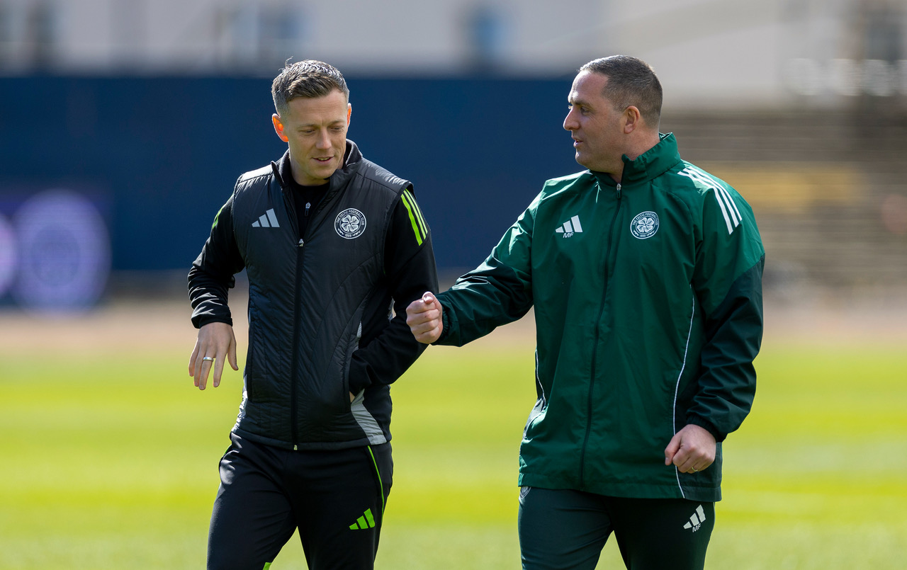  Callum McGregor and Mark Fotheringham at Dens Park ahead of kick-off