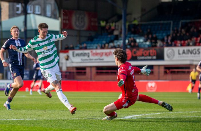 Tomas Cvancara misses a chance to score.