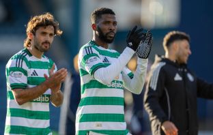 Post match applause from Kelechi Iheanacho.